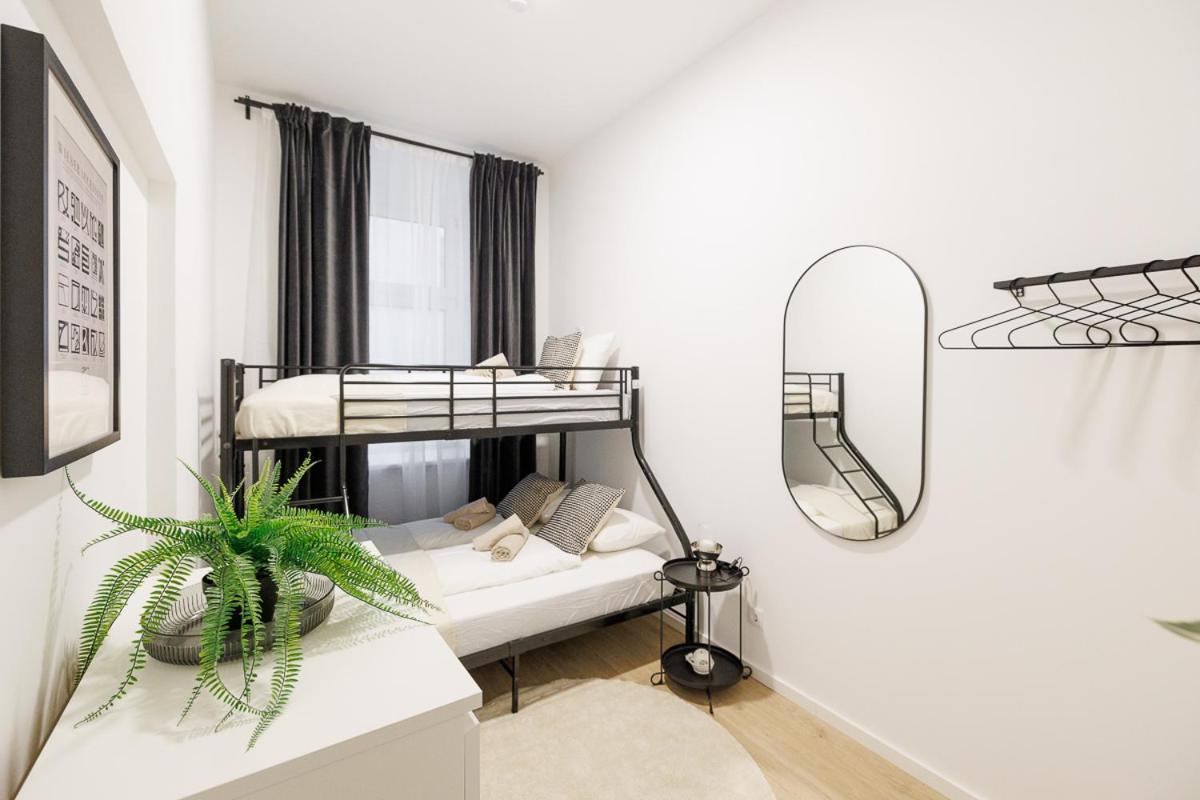 Central City Style Rooms By Home2 Bécs Kültér fotó