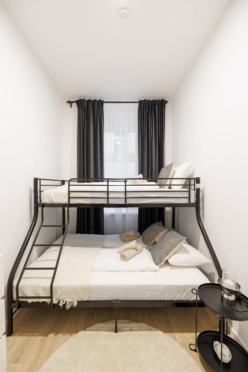 Central City Style Rooms By Home2 Bécs Kültér fotó